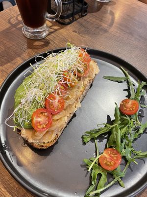 Tostada veggie  at Kuk Bread Bowls in Lima