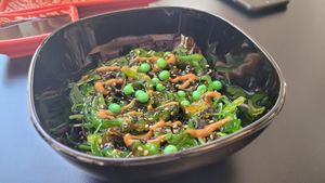 Wakame salad at Akemi Sushi in Granada
