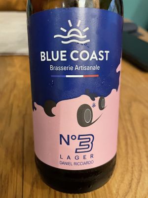 Blue coast blonde  at Koko Green in Nice