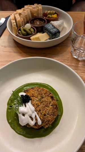 Crab cake and cheese plate (divine) at Koko Green in Nice