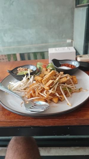 Tofu pad Thai at The Glass House in Koh Lanta