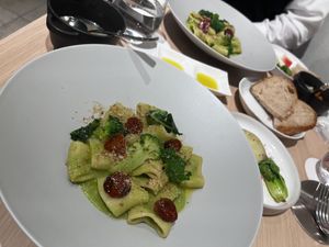  at PASTA+ En to En in Osaka