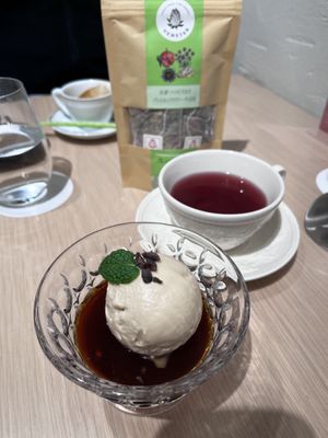   at PASTA+ En to En in Osaka