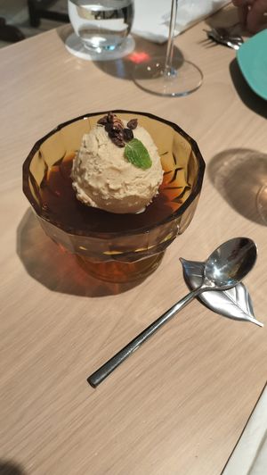 Cashew ice cream and coffee jelly at PASTA+ En to En in Osaka