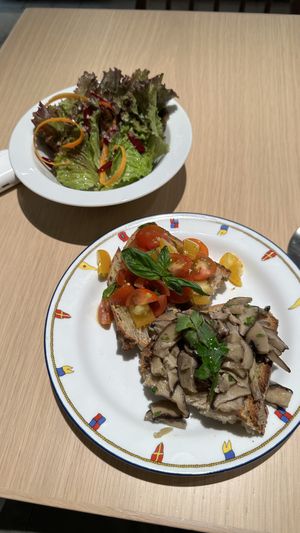   at PASTA+ En to En in Osaka