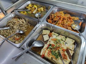 Buffet spread at Purple Stone Vegetarian Food Center 紫晶素食中心 in Penang