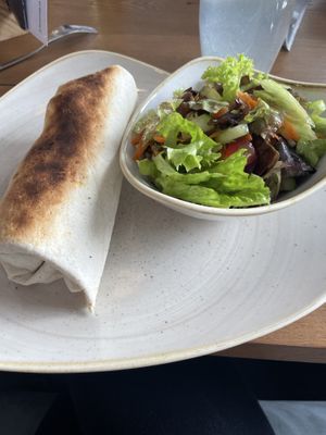 Falafel wrap mit Salat   at Lagosol in Langschlag