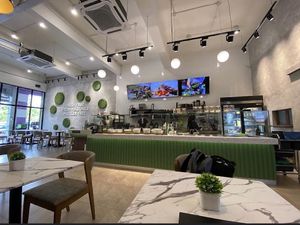 mostrador at Avocbar Malaysia in Miri