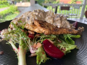 Tempe Steak at Good Stuff Cafe & Eco Store in Amed