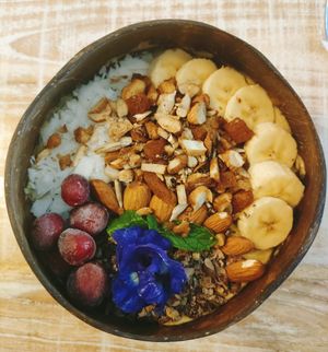 Feel Good smoothie bowl at Good Stuff Cafe & Eco Store in Amed