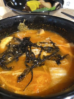 korean dumpling soup served w rice  at Zuya Vegetarian 竹雅素食 - Marina Square in Central Singapore