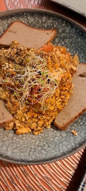 Tofu Scramble at Atávico - Ancestral Gastronomy in Sevilla