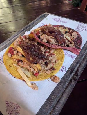 Remiks tacos at El Socio Naiz Taquería in Cancun