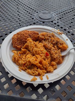  at Southern Fried Vegan BBQ in Los Angeles