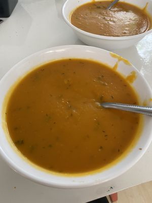 Sopa del día (al domicilio) at Vegarden in Medellin