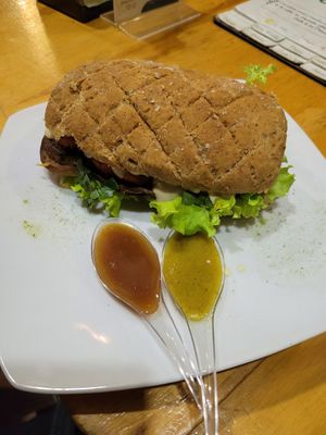 sanduche vegano #Veganuary at Vegarden in Medellin