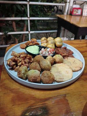 Picada paisa, 10/10 at Vegarden in Medellin