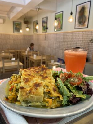 Lasanha de legumes (natas vegetarianas)  at Café n.°5  in Leiria