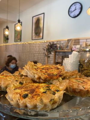 Quiches do dia (sempre sem natas ou leite).  at Café n.°5  in Leiria