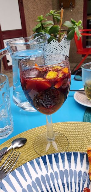 Sangria 1L 8€ / 0,5L 4€  at Veganicelos in Setubal