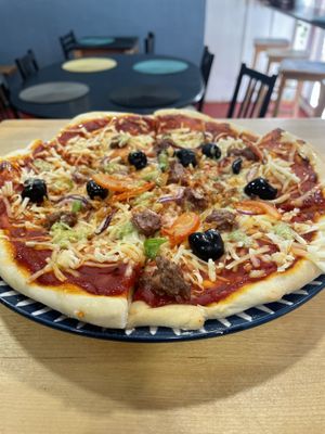 Pizza 8€  at Veganicelos in Setubal