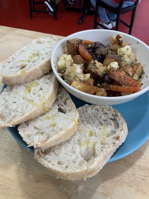   at Veganicelos in Setubal