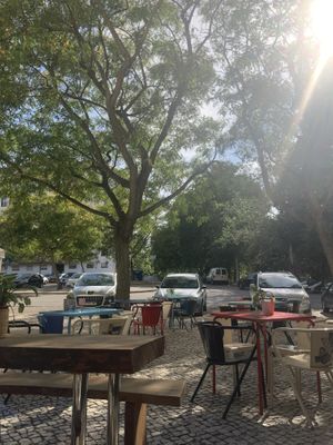 Outdoor ambient. Always available free parking  at Veganicelos in Setubal