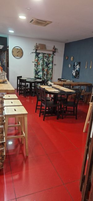 Cosy inside! at Veganicelos in Setubal