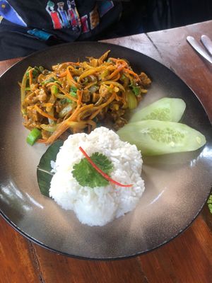 Pad pong karee at Natnat Thai Comfort Food in Amed