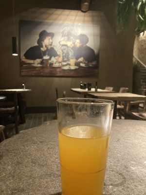 El sitio mola  at Honest Greens - Gran Via in Madrid