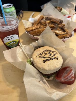 YUM!!!  at G-Monkey in West Hartford