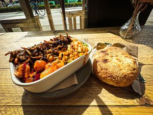 Bowl w/ shawarma   at Gustav Grün in Osnabrueck