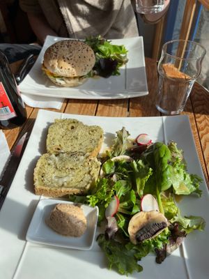 Vegan burger and "feta"-basilic vegan cake. at l'Autre Rive in Berrien