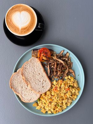 Scrambled tofu with Wheat or Rye Bread and Mushrooms!  -BREAKFAST MENU 🍄‍🟫🌱 at The Vegan Shack in Panglao