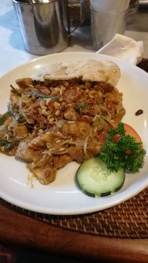 Tipat Cantok at Murni's Warung in Ubud