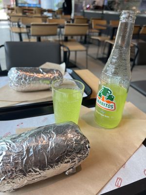 Burritos   at Cuchara - Songpa in Seoul