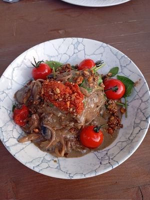 "Veganer Hanf-Semmelknödel" at Ratskeller12 - Restaurant in Rostock