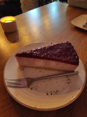 "Vegan cheesecake" at Pleur Foodbar in Maastricht