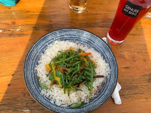 Gemüse Wok  at Tomiziel in Haus