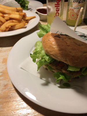 Vegan burger at Auguste in Nuremberg
