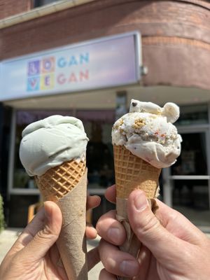 Literally can’t tell the difference between dairy ice cream and Logan vegan’s!   at Logan Vegan  in Chicago