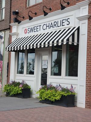 Entrance at Sweet Charlie's in Amarillo