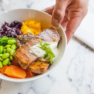 Poke bowl  at Bocchoris Arran de Mar in Mallorca