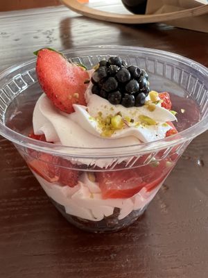 Fruit dessert 🍨   at La sciara del Gusto in Fontanafredda