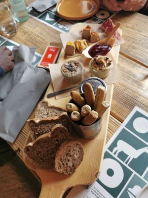 Platter or vegan cheeses at Rifugio Tamai in Sutrio