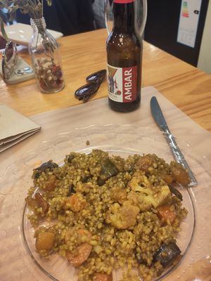 Paella de verduras at Al Paladar in Valencia