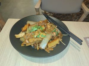 (大)滷味拼盤 at FJ Veggie 芳珍蔬食 in Taipei