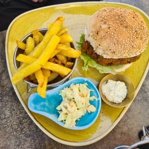 Veggie Burger at GRUTA in Funchal