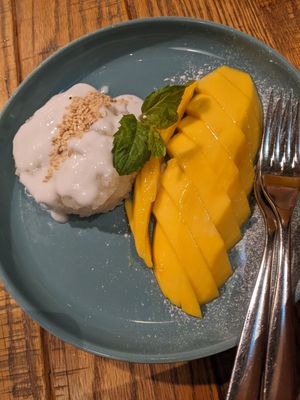 Mango sticky rice at Mango Tree Thai Bistro in Dubai