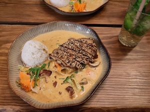 Vegane Ente at Bao Nhung 1993 in Berlin